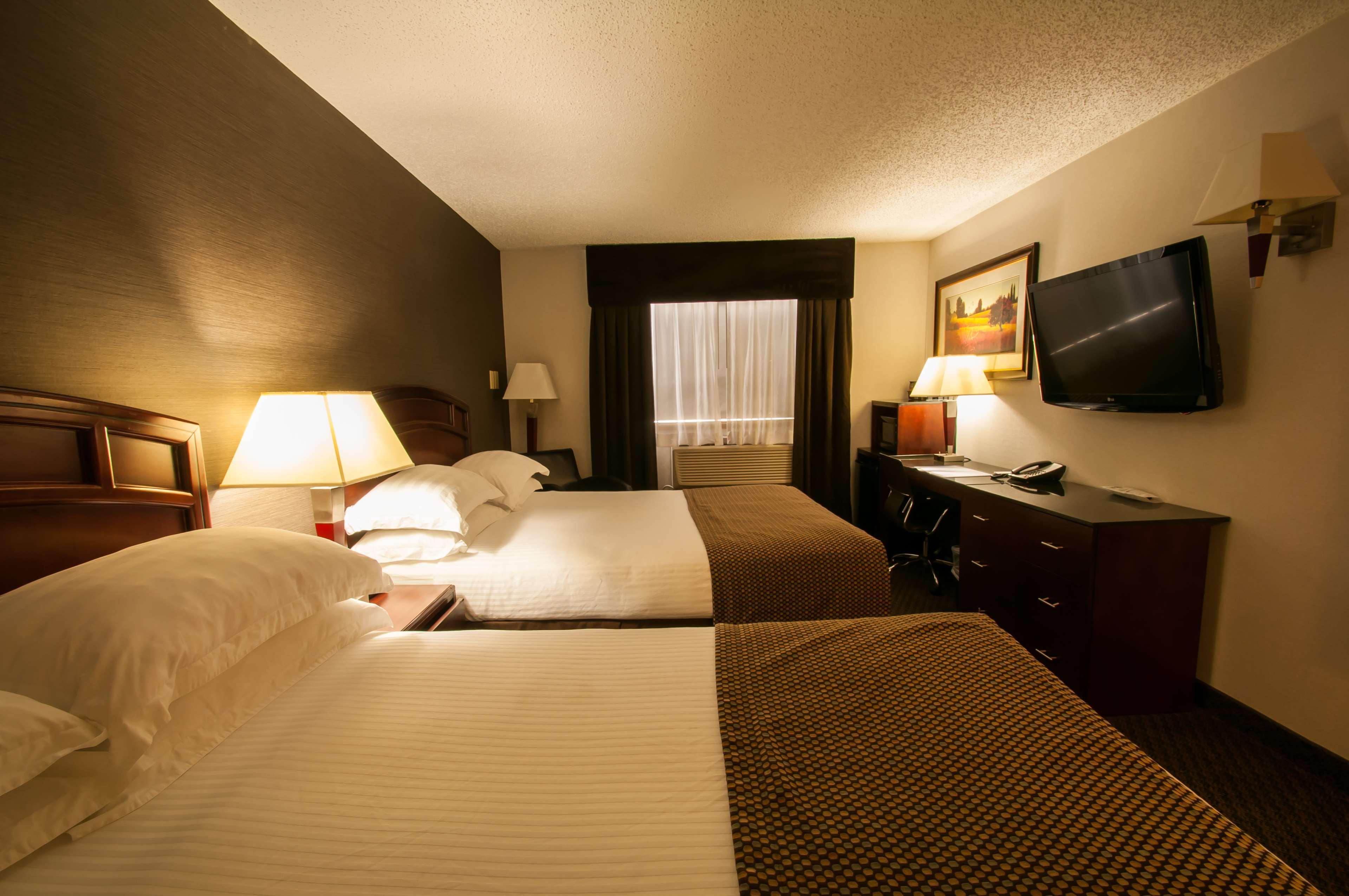 Best Western Airport Inn Calgary Exterior photo